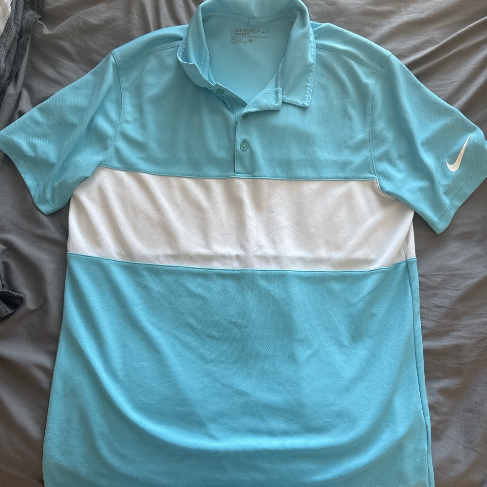 Old school Nike Golf standard fit polo.